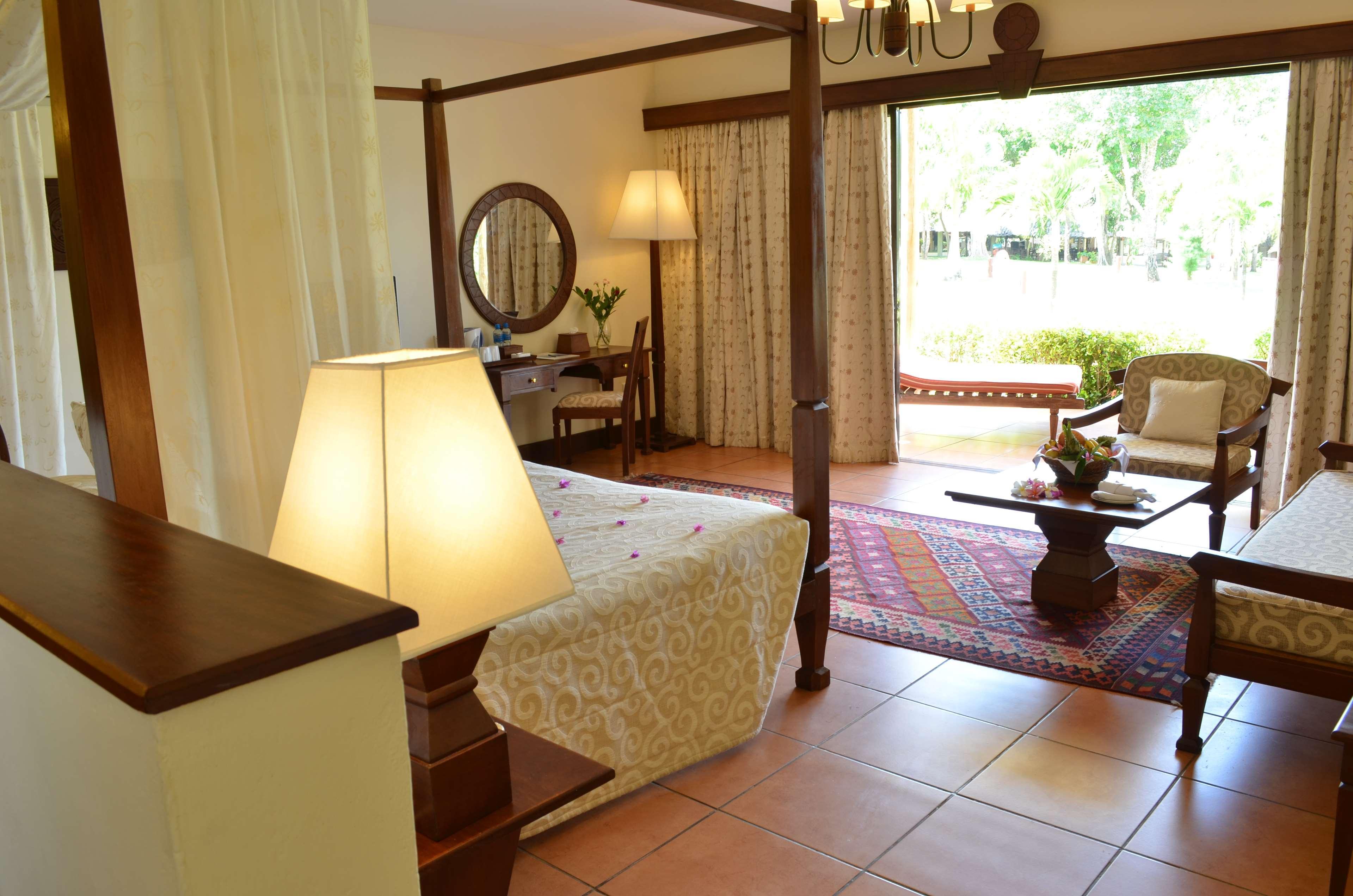 Baobab Beach Resort & Spa Diani Beach Esterno foto