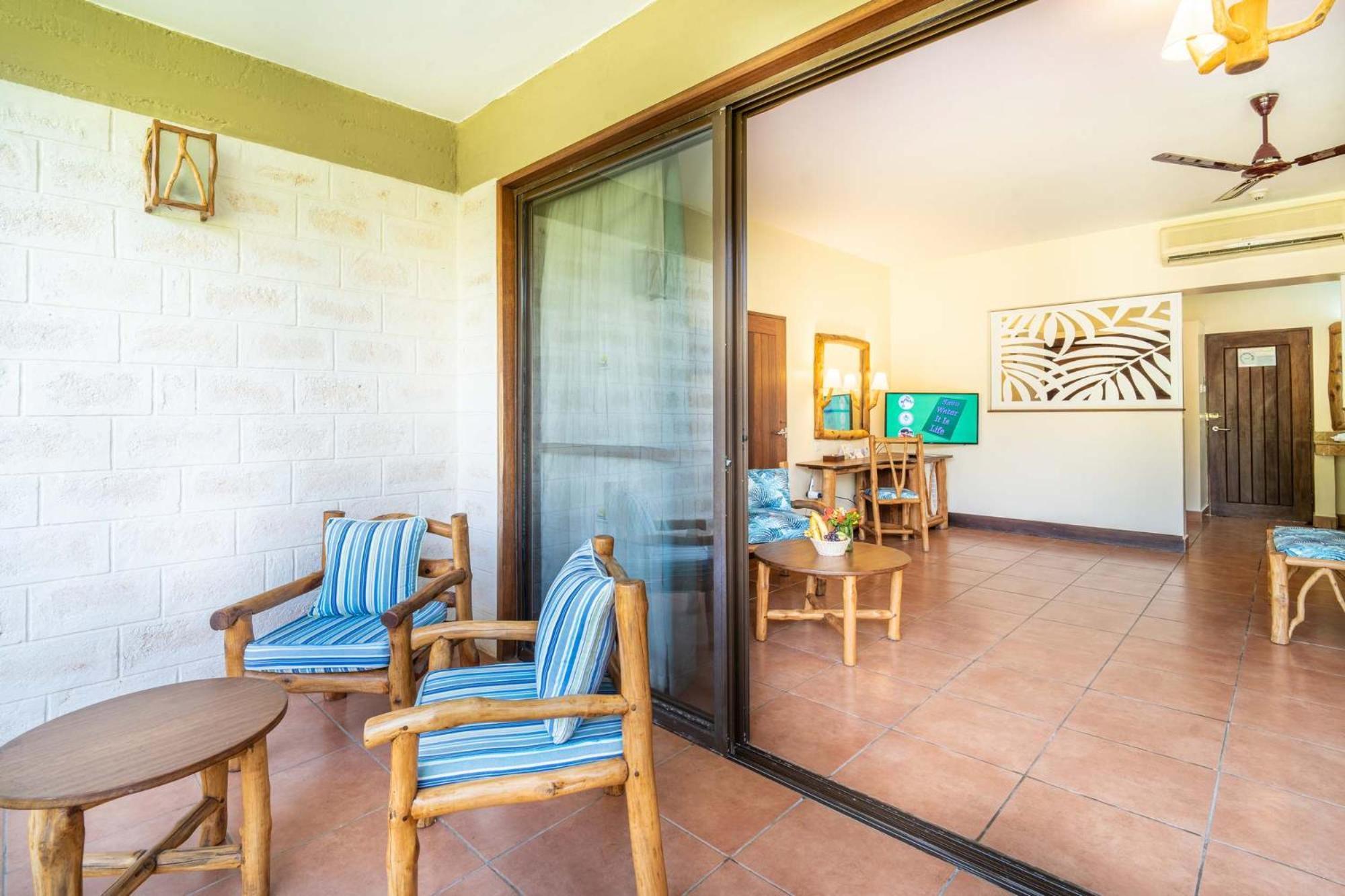 Baobab Beach Resort & Spa Diani Beach Esterno foto